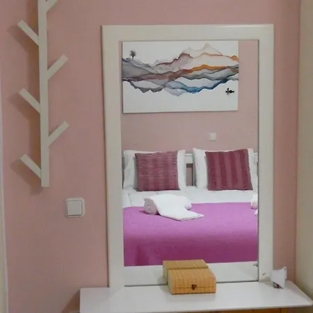 Apartment Mel 1 *